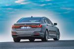 BMW 750Li xDrive 2019 года (ZA)